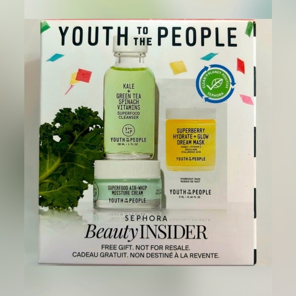 Youth To The People Sephora Beauty Insider gift set.
